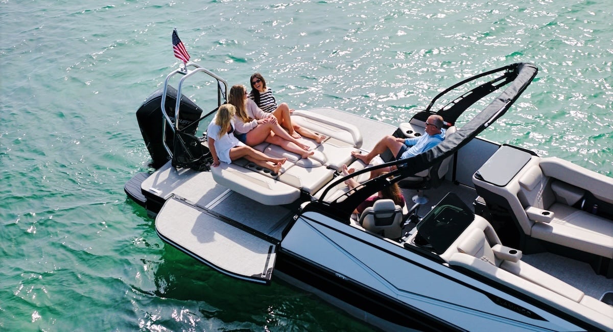 Flamingo Marine Rove 245 Megalounge